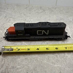 COX HO scale diecast metal Electric CN Canadian National Railway model train.